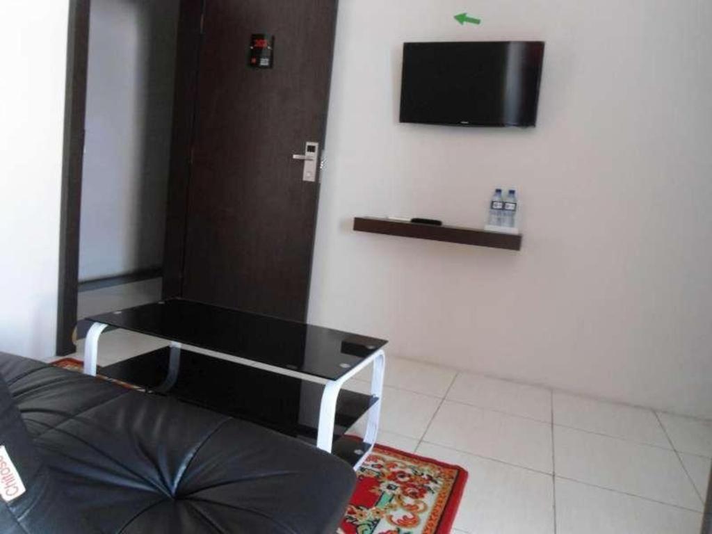Vindhika Hotel Pengayoman Makassar Eksteriør billede